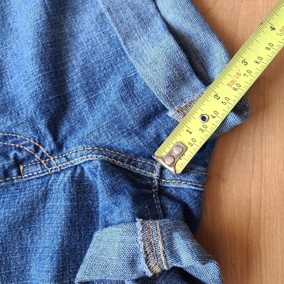 LEVI'S 515 Cutoff Jean Shorts - Picture 8 of 11